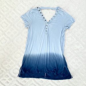 SOLD AEO Soft & Sexy tee